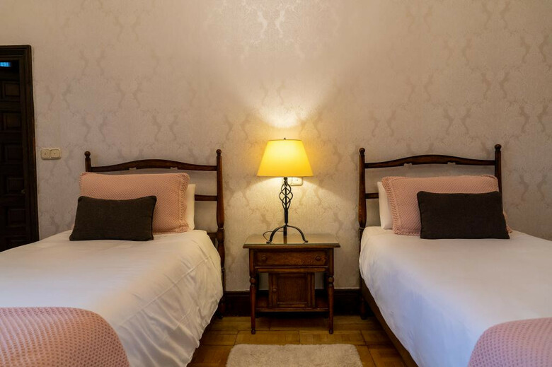 Hotel La Posada De Pradorey