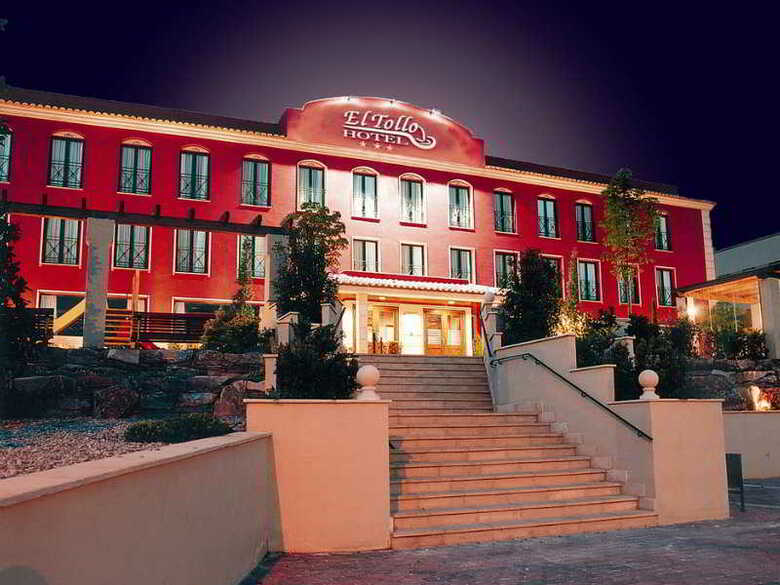 Hotel El Tollo