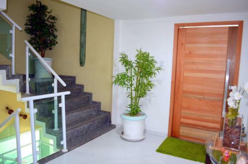 Hostal Pousada Emcanto Residence