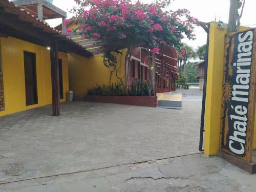 Hostal Chal� Marinas