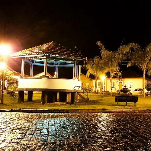 Hostal Pousada Guimaraes