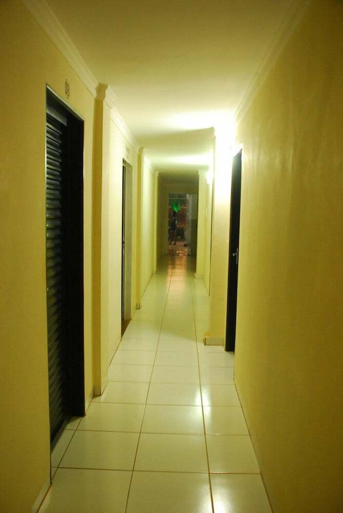 Hotel E Pousada Chalana