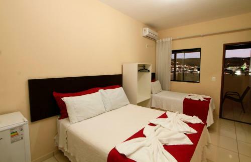 Hotel Caetit�
