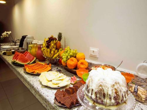 Hotel Caetit�