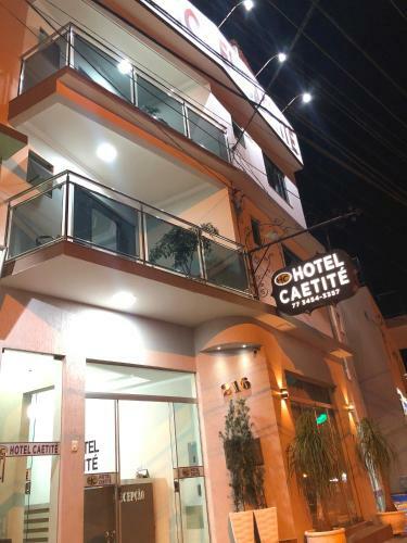 Hotel Caetit�