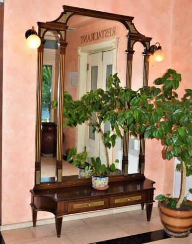 Hotel Lazur