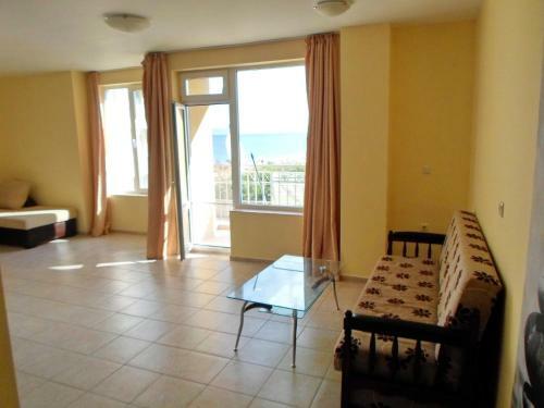 Amaltea Apartments