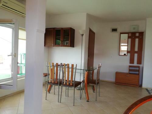 Apartments Bravo 1-vichevi