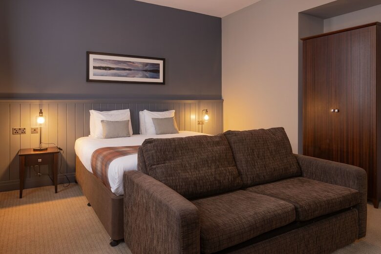Rosslea Hall Hotel