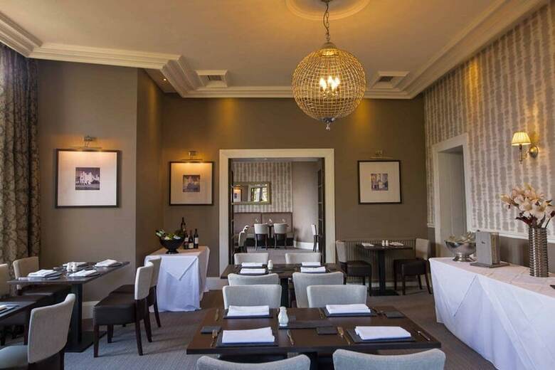 Rosslea Hall Hotel