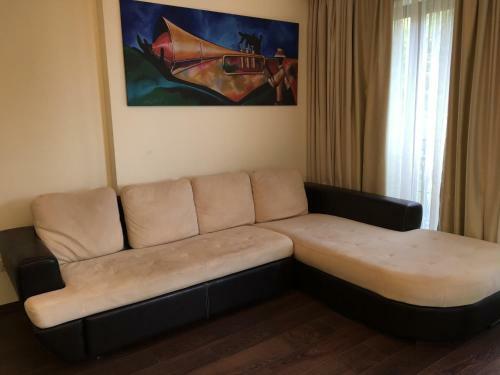 Port Palace Apartments