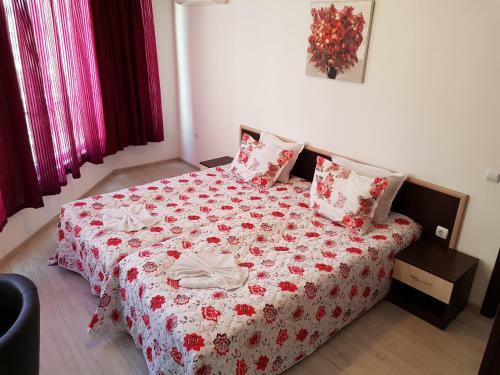 Mariya's Apartments