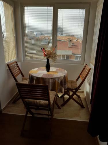 Mariya's Apartments