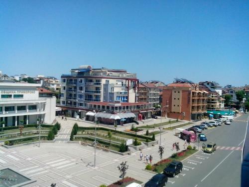 Hotel La Piazza Primorsko Rooms & Apartments