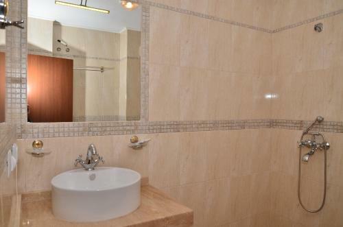 Hotel La Piazza Primorsko Rooms & Apartments