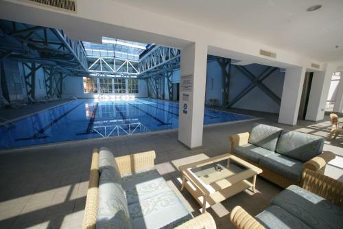 Hotel Fenix - Halfboard