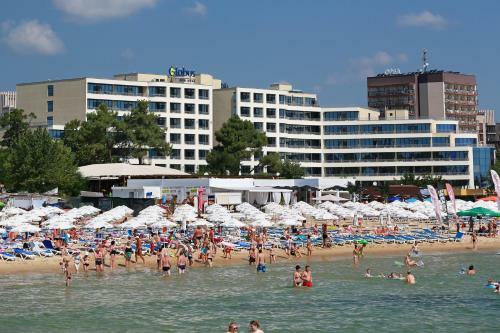 Hotel Fenix - Halfboard
