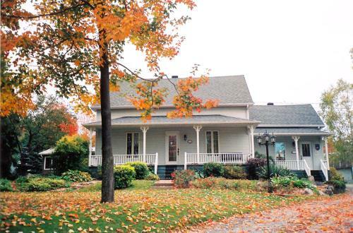 Au Domaine G�te Vall�e Des Roseaux B&B