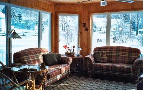 Au Domaine G�te Vall�e Des Roseaux B&B