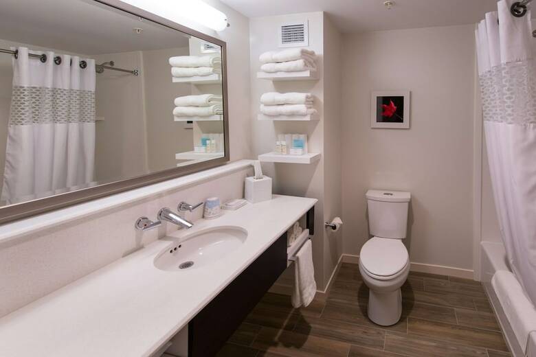 Hotel Hampton Inn & Suites By Hilton Fredericton