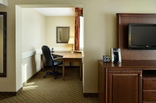 Holiday Inn Sarnia Hotel & Conference Centre