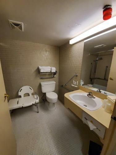 Holiday Inn Sarnia Hotel & Conference Centre