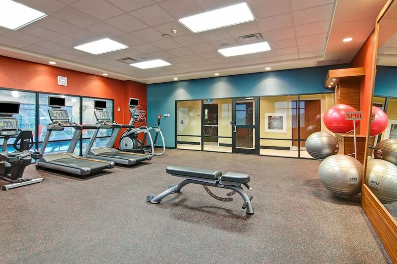Hotel Towneplace Suites By Marriott Kincardine