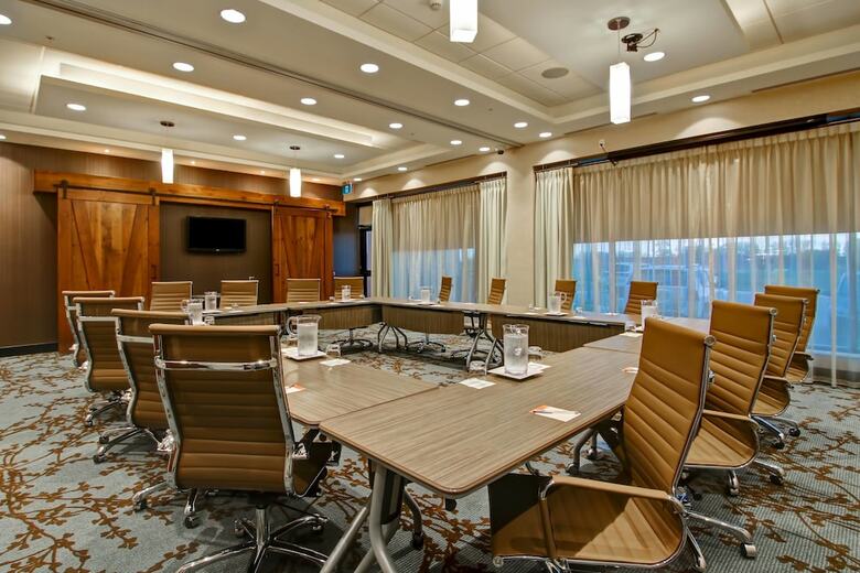 Hotel Towneplace Suites By Marriott Kincardine