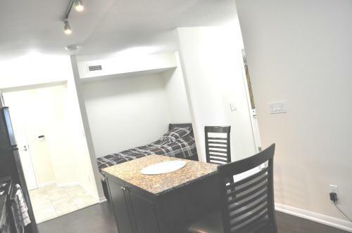 Modern Apartment & Private Parking