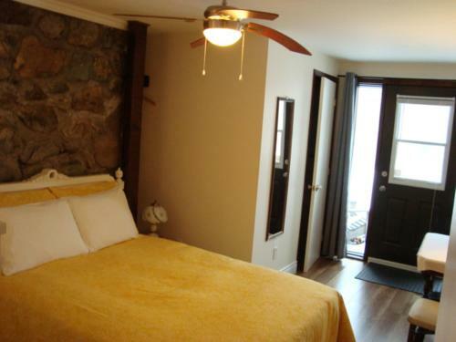 Ancestral Knowlton B&B