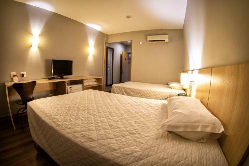 Hotel Campo Largo Express