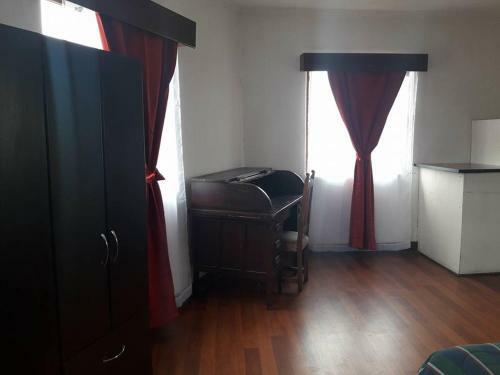 Hostal Cotroneo