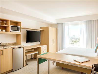 Fiesta Inn Monterrey La Fe