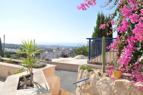 Apartamento Tala Hills