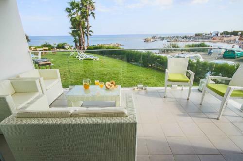 Apartamento Beachfront Trident
