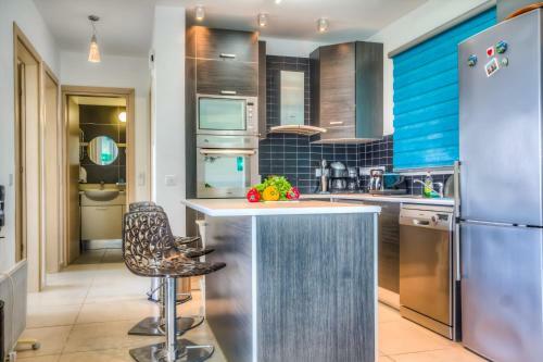 Apartamento Beachfront Trident