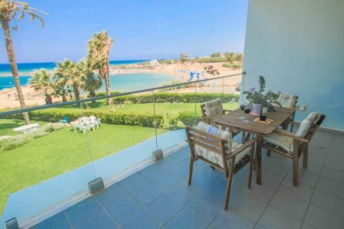 Apartamento Beachfront Trident