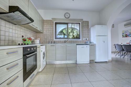 Mylos Villa