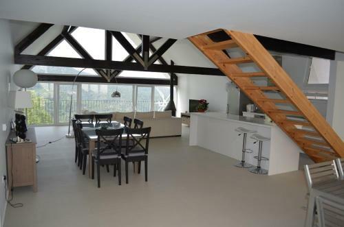 Prodromos Village House