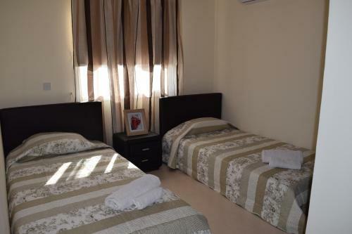 Zephyros Apartment