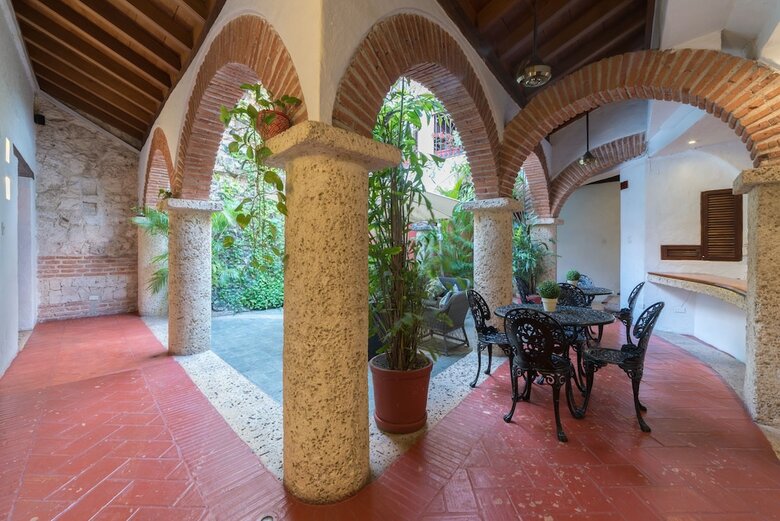 Hotel Casa De Los Reyes By Hmc