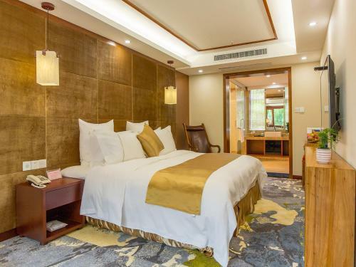 River Side Resort Hotel