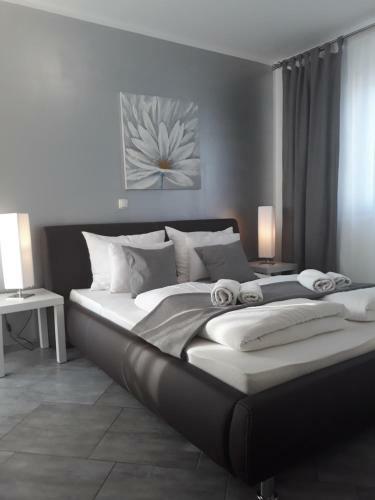 Hostal Garfild Guest House