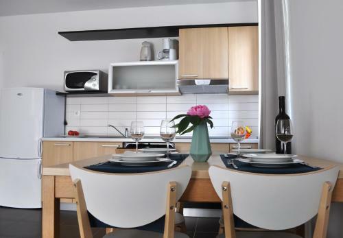 Apartments Crepsa