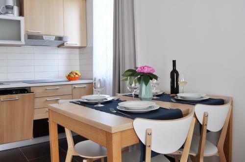 Apartments Crepsa
