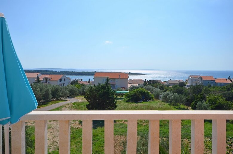 Apartments Miroslav