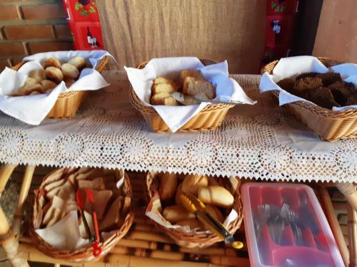 Hostal Varanda Das Orqu�deas Pousada E B&B