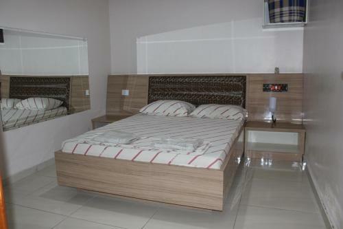Hotel Flert - Tatuap�