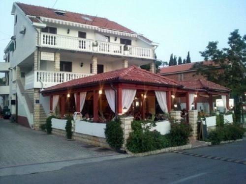 Hostal Pansion Marco Polo