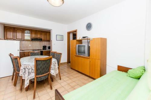 Apartments Sima